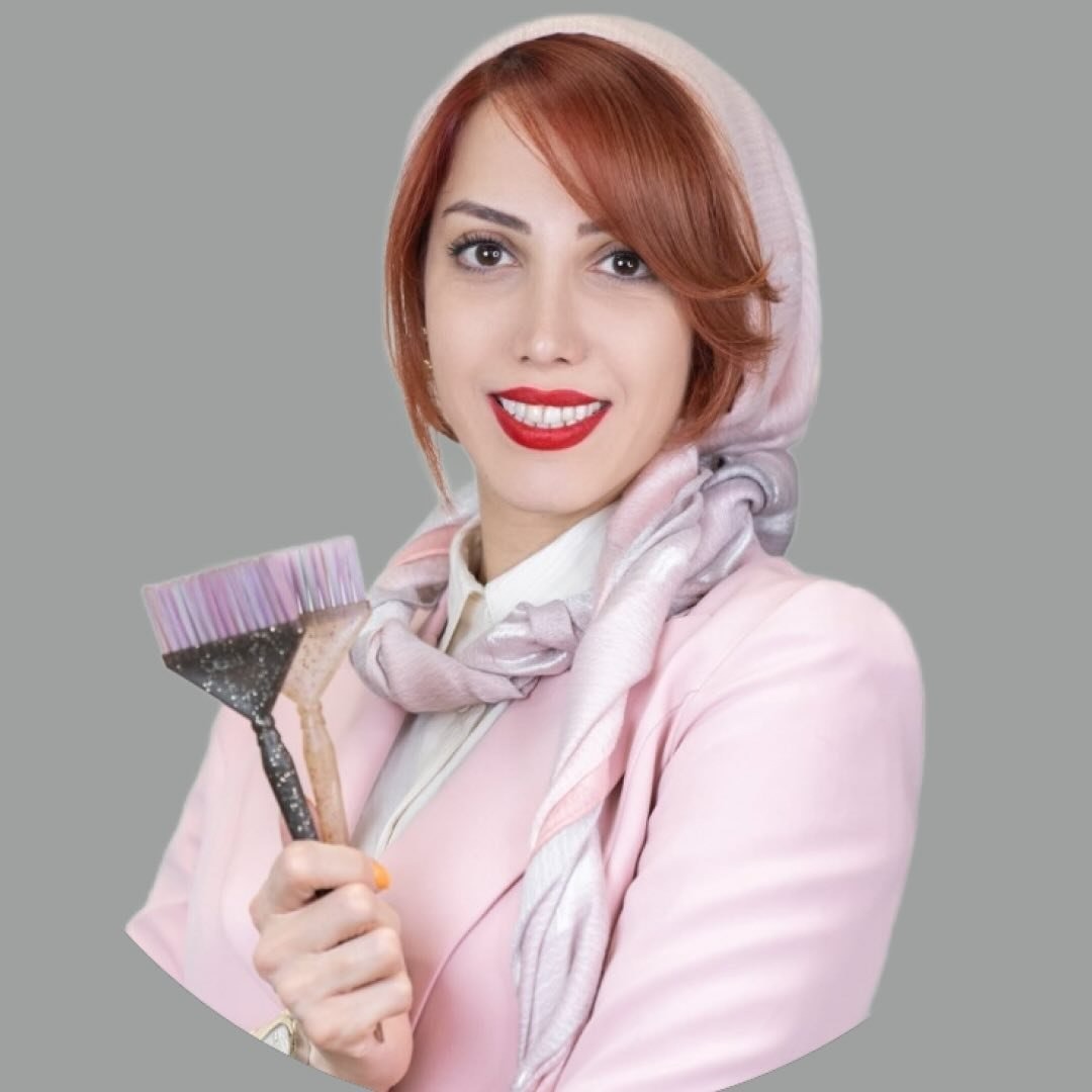 نازنین اصلاحی 